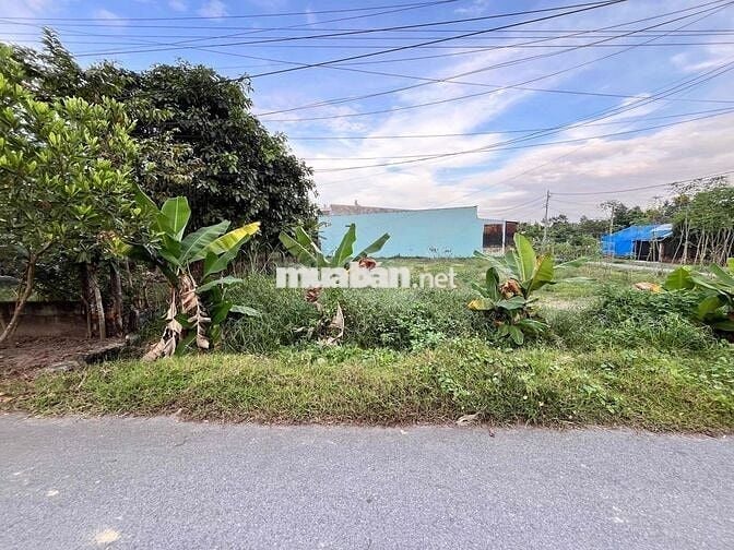 BÁN NHANH LÔ GÓC 2 MẶT TIỀN GIÁ 840TR - 343M2 TÂN THÔNG HỘI, CỦ CHI