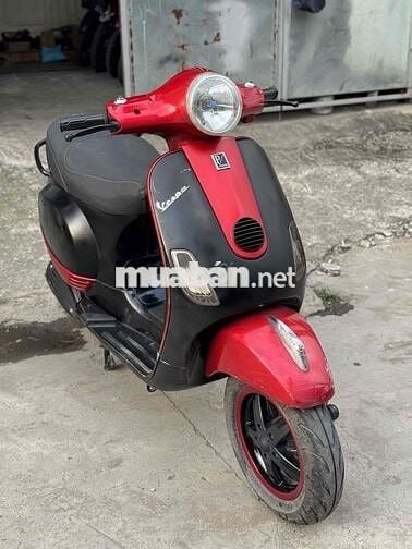 Piaggio Vespa LX 125 Fi Đỏ Đen Đã sử dụng