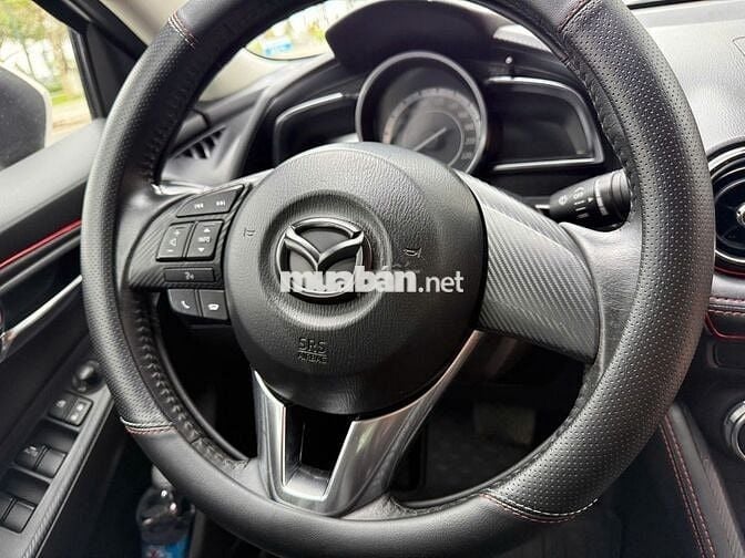 Mazda 2 2016  1.5 AT Sedan - 120000 km