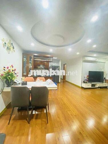 ANH TÔI CẦN BÁN GẤP CĂN HỘ CHUNG CƯ KĐT RECCO PHẠM VĂN ĐỒNG DT 120 M