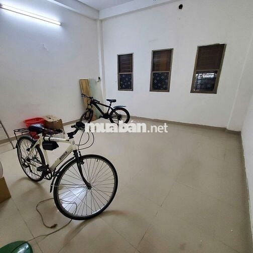 Chính chủ cho thuê, nhà hẻm xe oto đỗ cửa