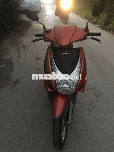 Honda Click màu Đỏ