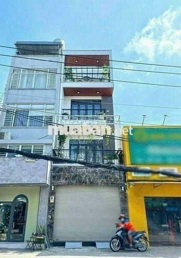 NHÀ HOT GIÁ SIÊU MỀM - 169D Đồng Đen,P11,TB- DT4,5x21, 3 lầu