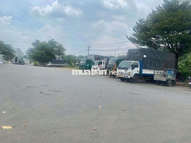 Đất 1500m, xưởng 900, giá 27 tr, điện ba pha, chuyên ngành gốm sứ