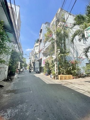 HẠ 1 TỶ - ĐƯỜNG NHỰA 6M - 2 MT THOÁNG MÁT - 70M2 NỞ HẬU - CHỈ 9.3 TỶ