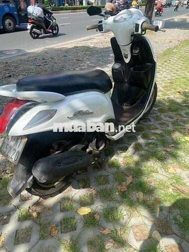 Yamaha Nozza màu Trắng