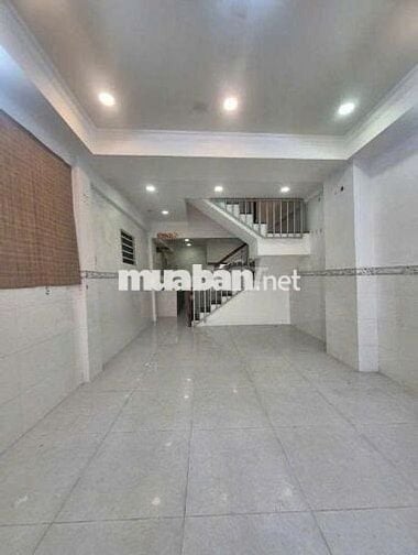 4PN, 3WC. Nhà 2 lầu hẻm xe hơi Minh Phụng, Q11.