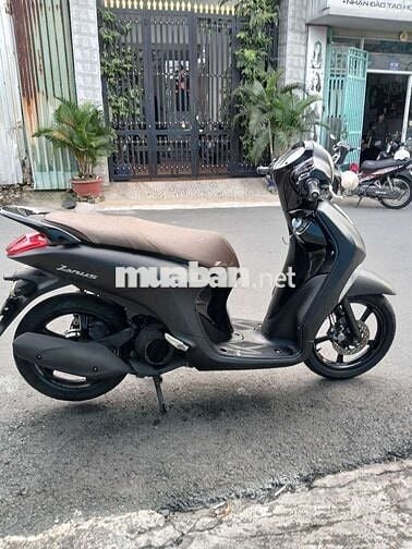 Can ban xe janut nhu hinh hoac giao luu xe khac