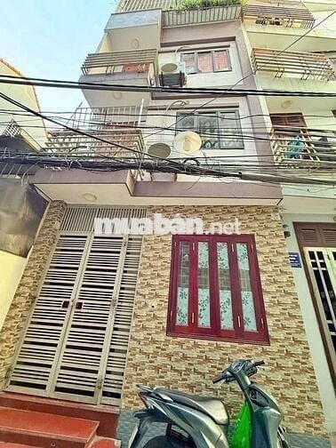 Cho Thuê Nhà Ngõ Chợ Ngọc Thuy Long Biên 38m 4 Tầng 2 ngủ Giá 8,5 Triê