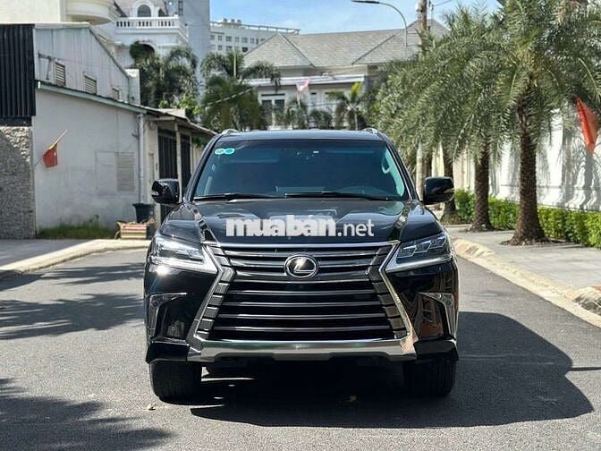Lexus LX570 2016 lướt nhẹ 53.000km cực đẹp