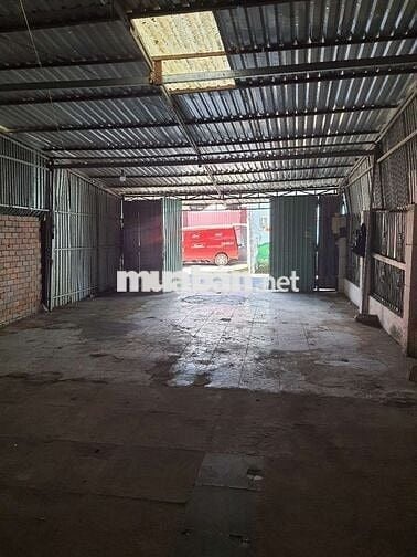 Cho thuê Kho _ Xưởng mặt tiền đường nhựa Bà Điểm