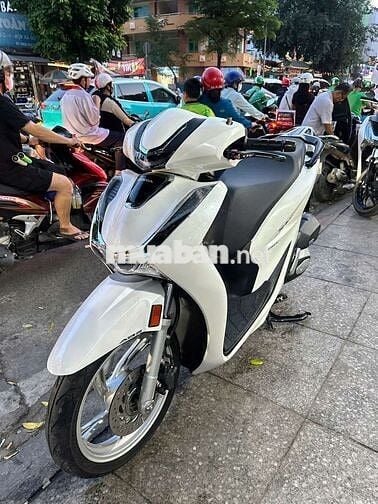 Honda SH 150 ABS cuối 2022 mới 99% Bstp chính chủ