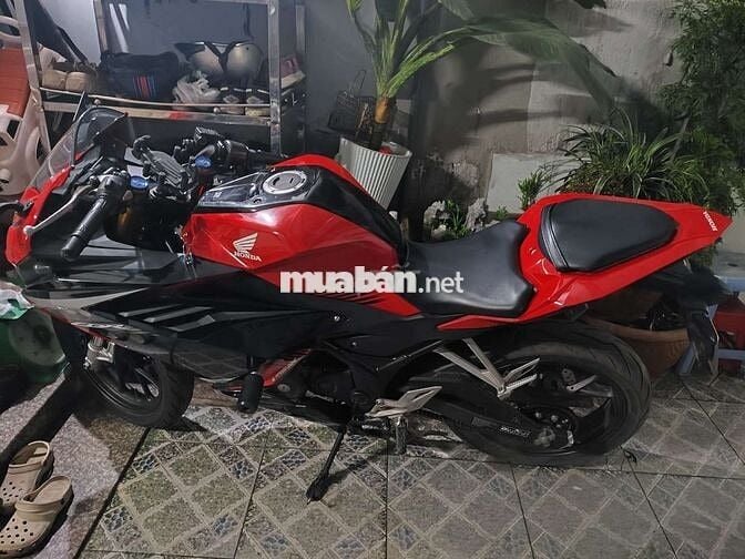 Honda CBR150 2022 Đỏ Đen 25000 km