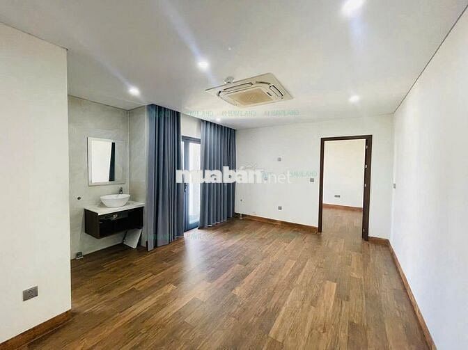 VĂN PHÒNG GẦN CẦU SÔNG HÀN TRUNG TÂM THÀNH PHỐ