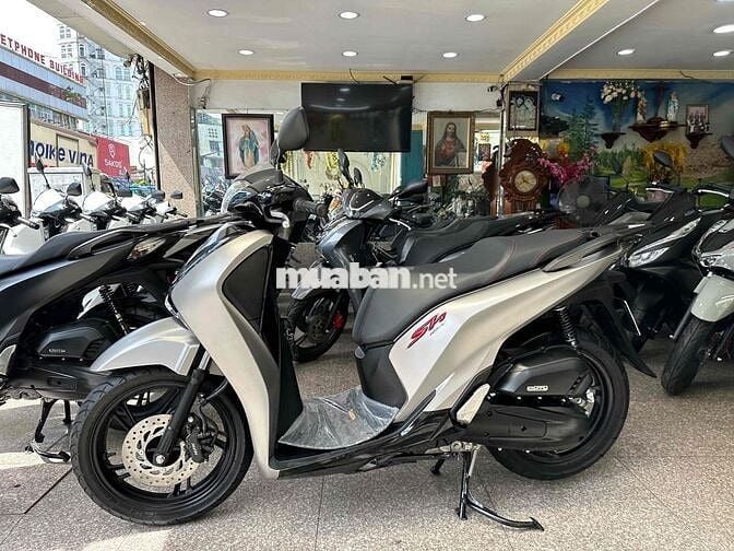 SH 125i 2019 Smartkey Bạc Nhám BSTP Chính Chủ