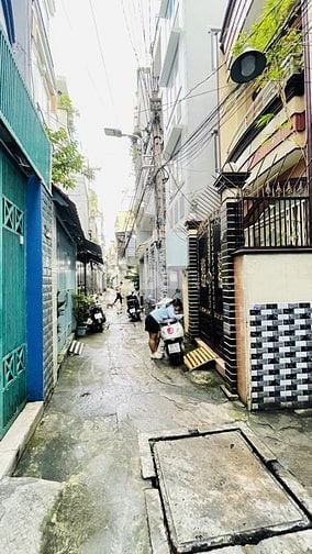 BÁN NHÀ HẺM ĐƯỜNG SƯ VẠN HẠNH QUẬN 10