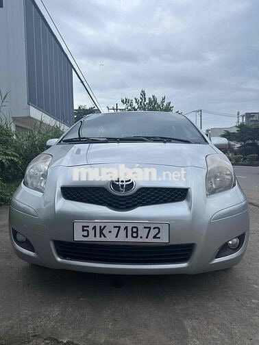 Toyota Yaris Bạc 5 chỗ Số tự động