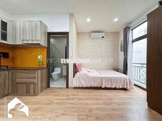 CĂN HỘ BAN CÔNG 50M2, FULL NT CAO CẤP, NGAY TRƯỜNG SA GẦN LÊ VĂN SỸ