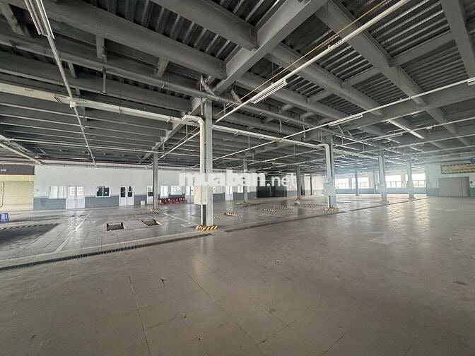 Cho thuê mbkd mặt tiền đường Võ văn kiệt tổng dtkv 8000m2 HĐ dài hạn