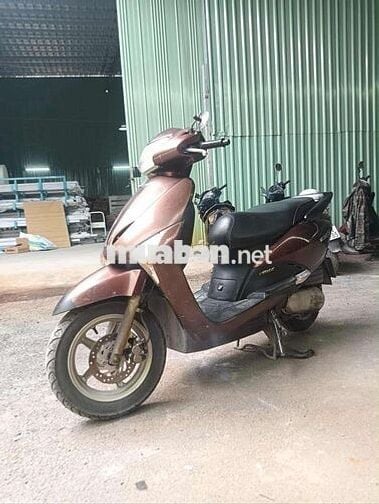 Honda Lead màu Nâu