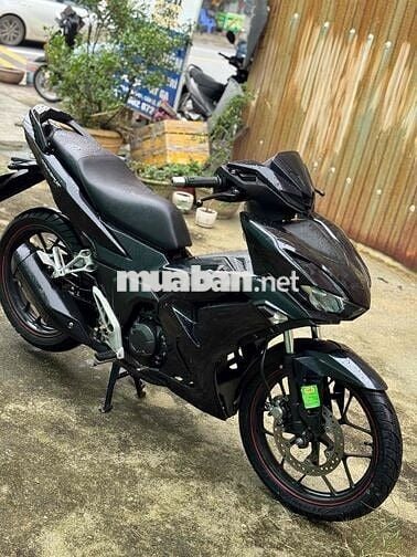 winner v3 đen bóng ( hỗ trợ trả góp 0đ)