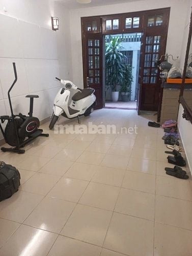 Ngõ 55 Hoàng Hoa Thám – Ba Đình – 55 M2 – 4 T – MT 3.6 M – Giá 14.3 Tỷ