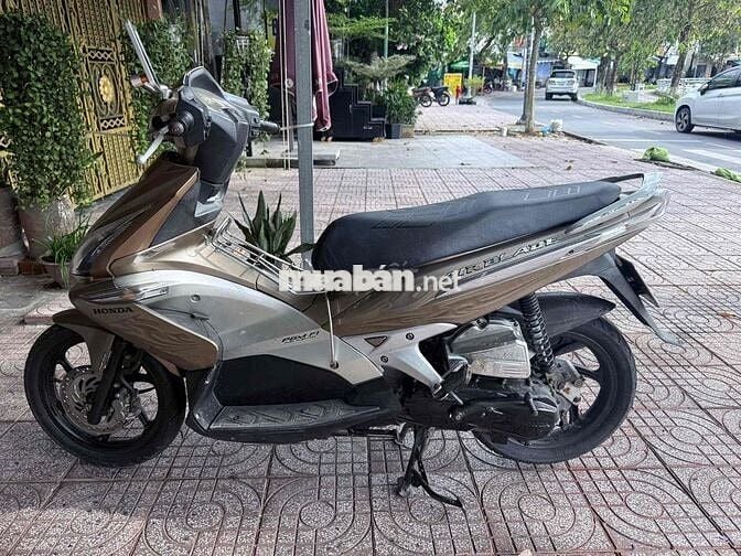 Airbalade fi 2010 zin màu hot, odo thấp, ngon