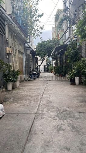 Hẻm Phú Thọ Hòa DT 4x15m 1 trệt + 2 lầu sân thượng 