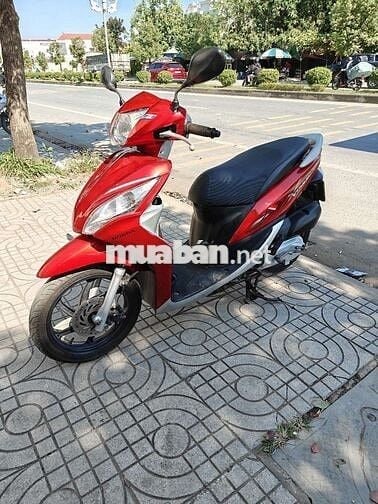 Honda Vision 2012 màu Đỏ