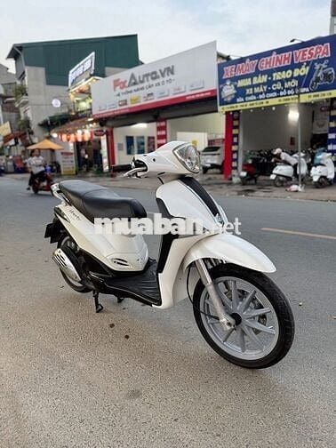 Piaggio Liberty 3V i.e. Trắng