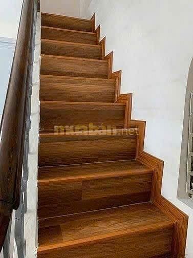 Cho thuê nhà ngõ Xã Đàn 2, DT 62m2, 3 tầng, gần trưởng chợ, ờ hoặc KD