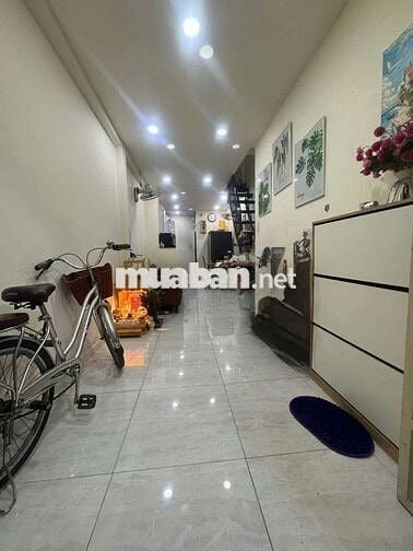 BÁN NHÀ NHỎ TIỀN VỀ Ở NGAY NỞ HẬU TÀi LỘC 2.8 TỶ