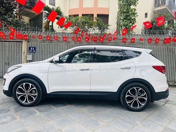 Hyundai Santa Fe 2015 2.4 Trắng 120000 km