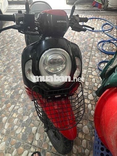 muốn bán lên đời scoopy indo