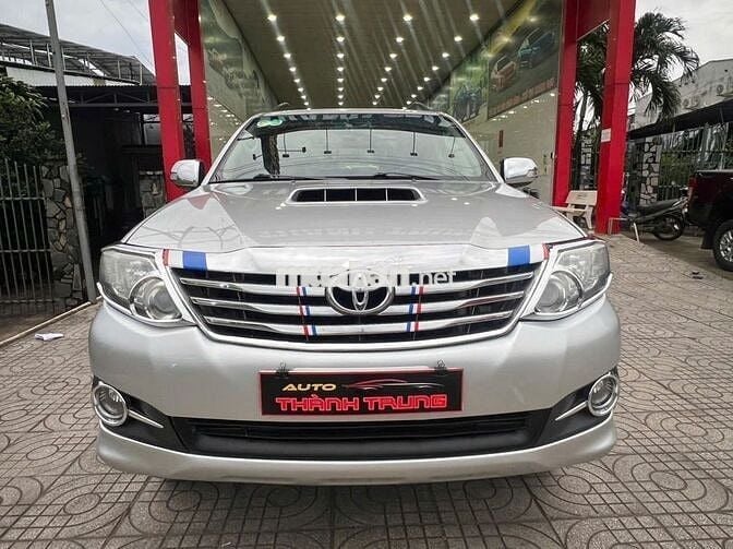 Toyota Fortuner 2016 máy dầu số sàn cực chất