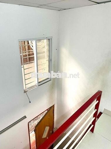 Phòng có gác đường Trần Xuân Soạn, Q7 gần cầu Rạch Ông
