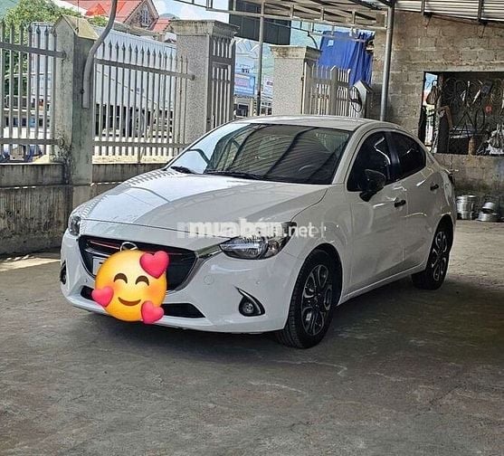 Mazda 2 2018 Trắng 5 chỗ