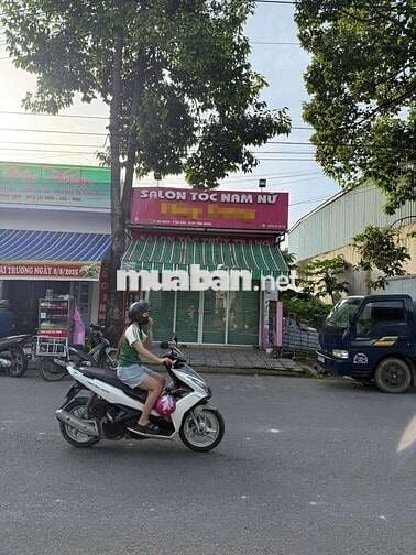 NHÀ 75M2 100% THỔ CƯ MẶT TIỀN TRỤC CHÍNH KDC ĐẠI QUANG TIỆN Ở BUÔN BÁN