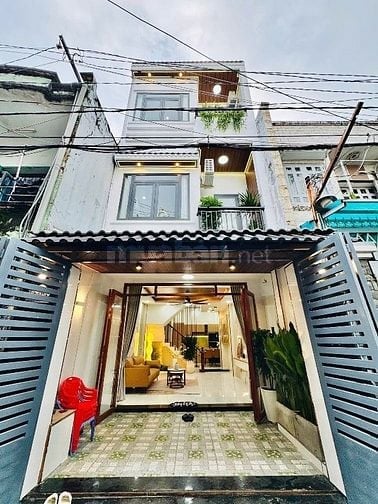 Lên sóng siêu phẩm đường Lê Hồng Phong P2 Q5 40,7m2, 2tỷ350tr