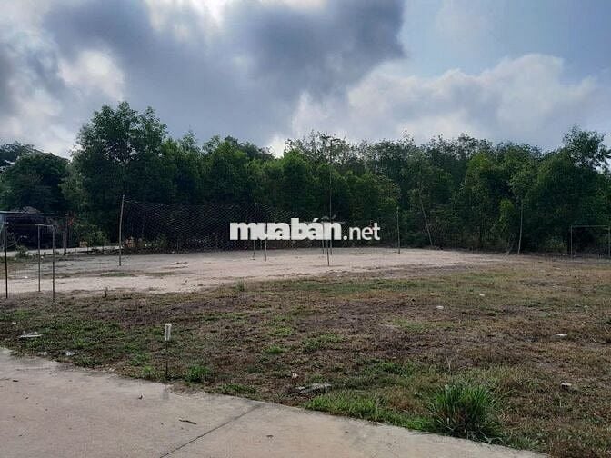 Cần Sang Lô Đất Đường Bê Tông Gần DH508