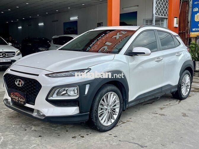 Hyundai Kona 2020 AT bản tiêu chuẩn Trắng