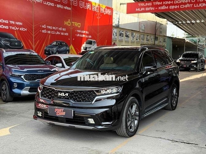 Kia Sorento 2024 Signature 2.5 AT AWD - 16000 km