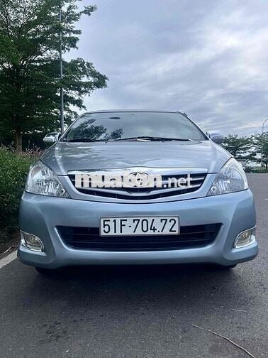 Innova 2011 GSR 7 ghê- odo 107n km.cuc đep