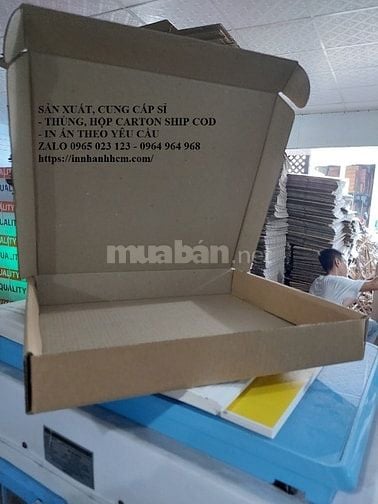 Nam Lao Động Phổ Thông Làm Việc Tại Hóc Môn