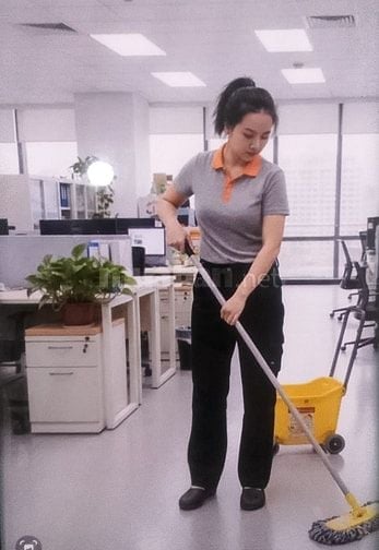 Cần ngay  tạp vụ cửa hàng  dọn dẹp kho