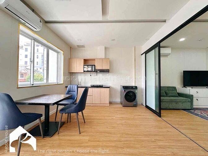 🔸SIÊU TO 55m2 _ 1PN / STUDIO FULL NỘI THẤT, THANG MÁY _ BỜ KÈ HOÀNG SA