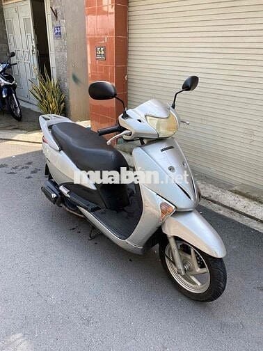 Honda Lead màu Bạc