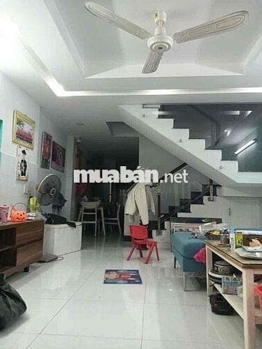 nhà mới đẹp 1 lầu 2pn 2wc hẻm xe hơi đ tam bình