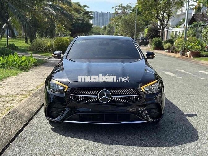 Mercedes-Benz E300 AMG 2022 Đen 16666 km