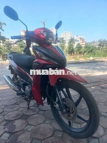 Xe Wrsx Fi 2015, màu đỏ đen, tiết kiệm xăng, 85%